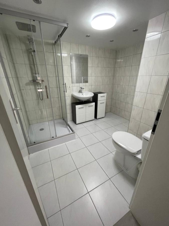 Hotel Op De Eck Niederkassel Extérieur photo